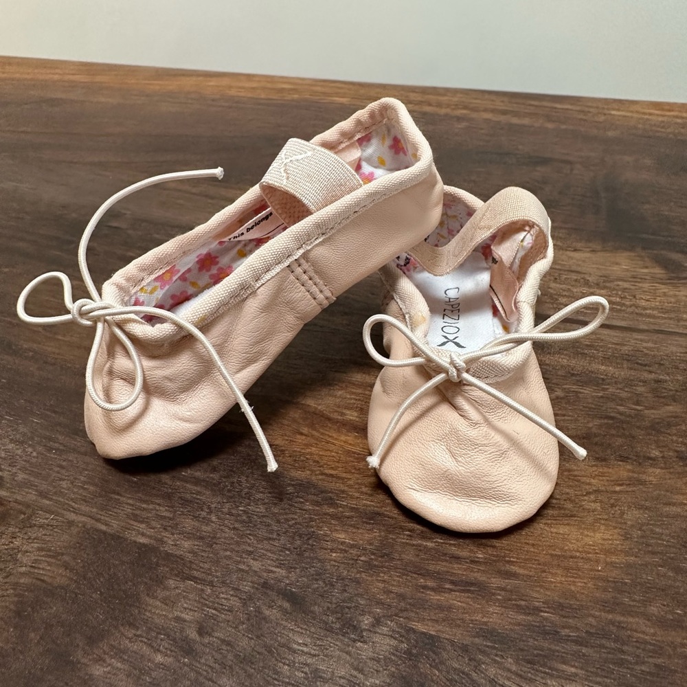 Capezio Daisy 205X Pink Ballet Shoe (Toddler/Little Kid)